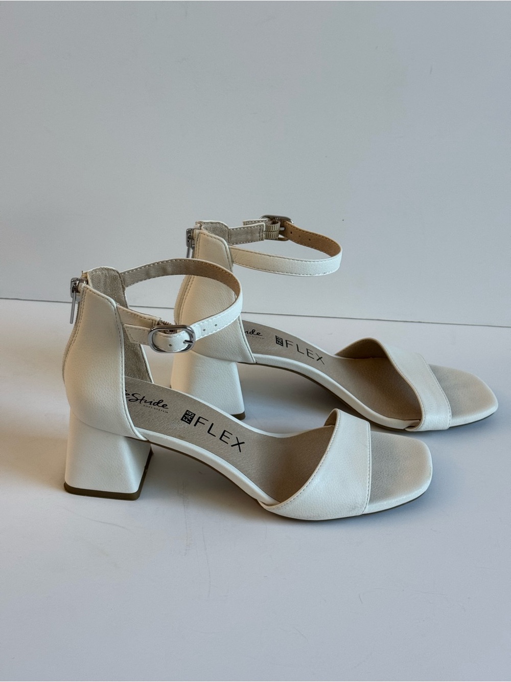Life Stride Cassidy Ankle Strap Block Heel Sandals - Size 7.5